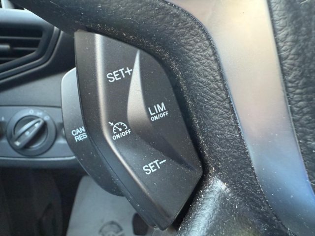 FORD Kuga usata, con Controllo automatico clima
