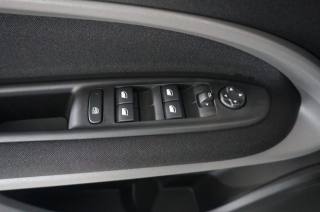 JEEP Avenger usata, con Sedile posteriore sdoppiato
