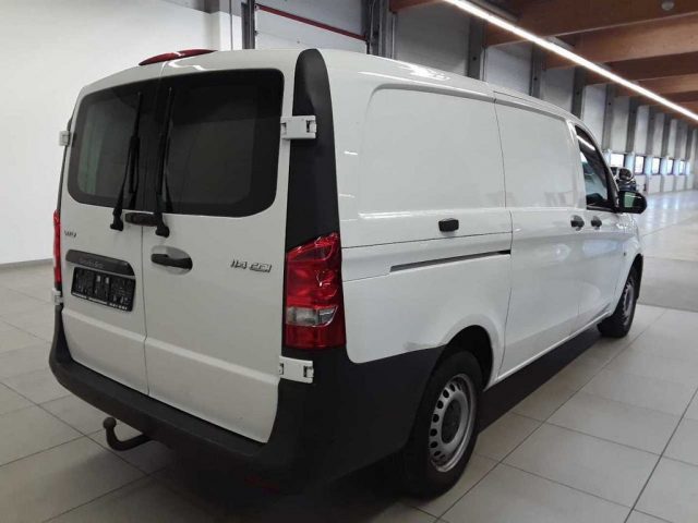 MERCEDES-BENZ Vito usata, con Airbag laterali