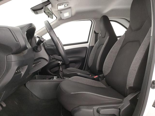 TOYOTA Aygo X usata, con Alzacristalli elettrici