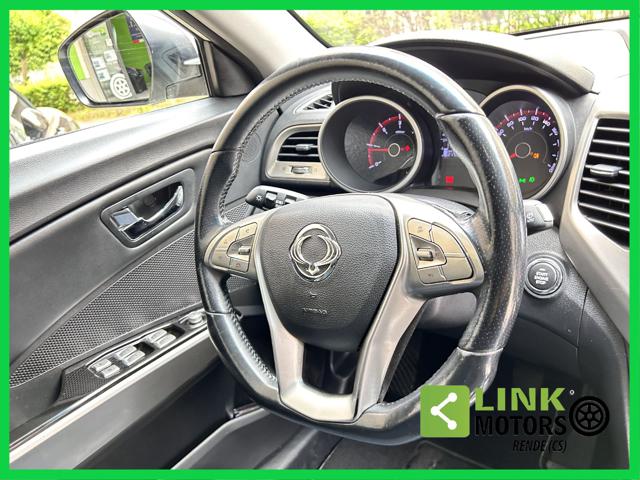 SSANGYONG Tivoli usata, con Isofix
