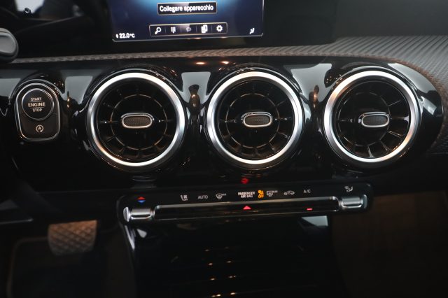 MERCEDES-BENZ A 180 usata 12