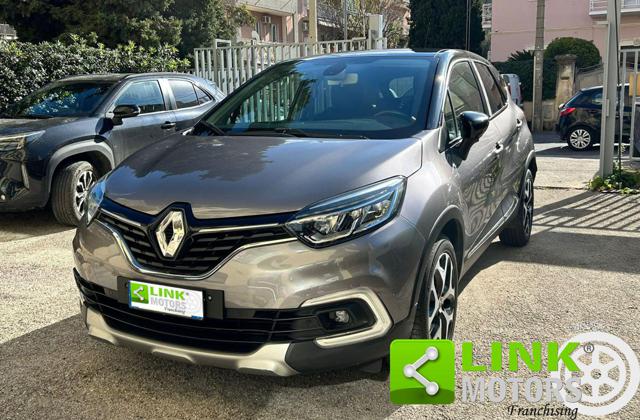 RENAULT Captur usata, con ABS