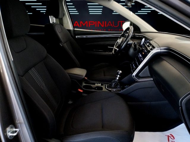 HYUNDAI Tucson usata 17