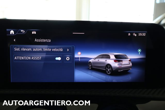 MERCEDES-BENZ A 180 usata, con Volante in pelle