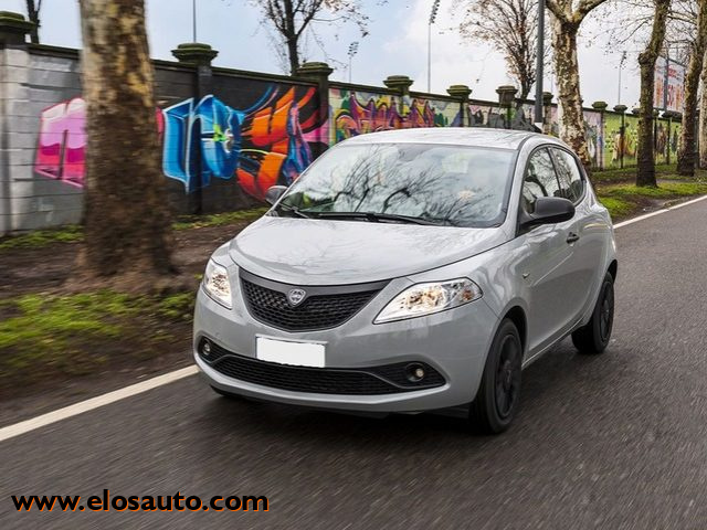 LANCIA Ypsilon usata, con ABS