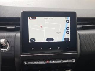 RENAULT Clio usata, con Controllo automatico clima
