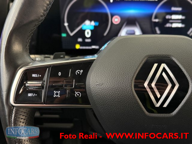 RENAULT Austral usata, con Touch screen