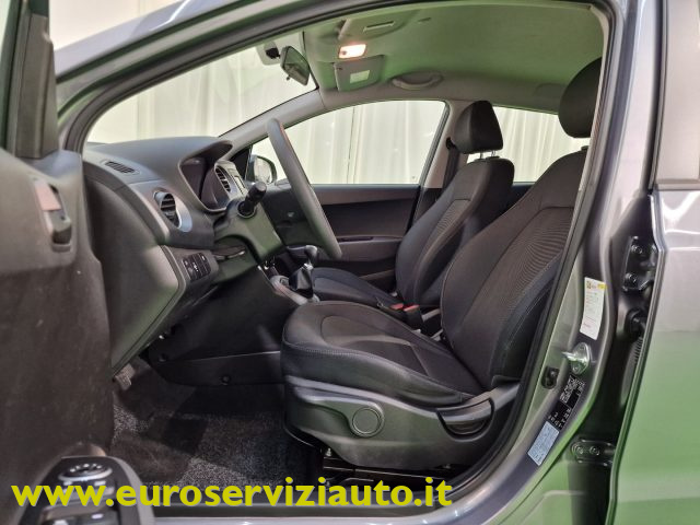 HYUNDAI i10 usata 29