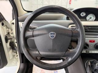 LANCIA Ypsilon usata 13