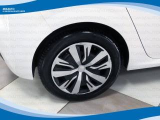 PEUGEOT 208 usata, con Touch screen