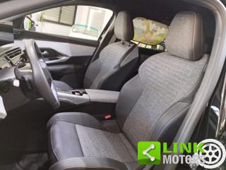 PEUGEOT 3008 usata, con Sedile posteriore sdoppiato