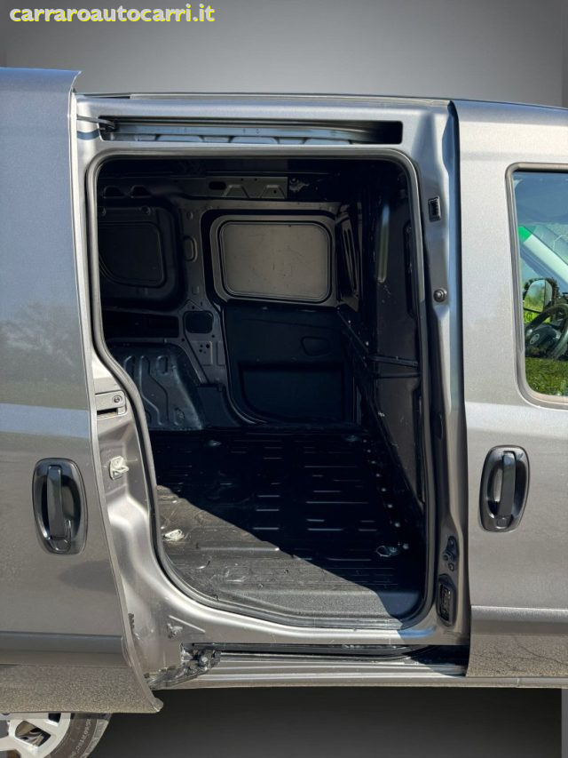 FIAT Doblo usata, con Monitoraggio pressione pneumatici
