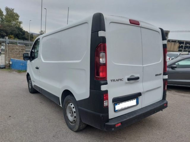 RENAULT Trafic usata 7