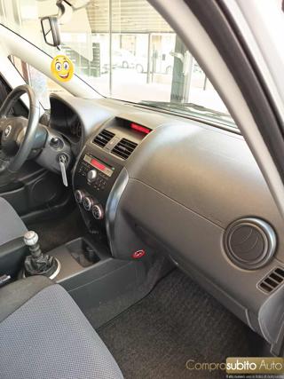 FIAT Sedici usata 17