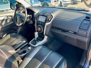 ISUZU D-Max usata, con Volante in pelle