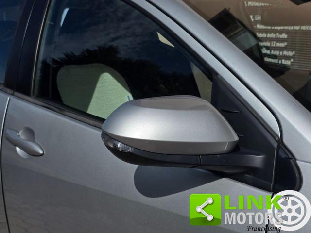 TOYOTA Yaris usata, con Start/Stop Automatico