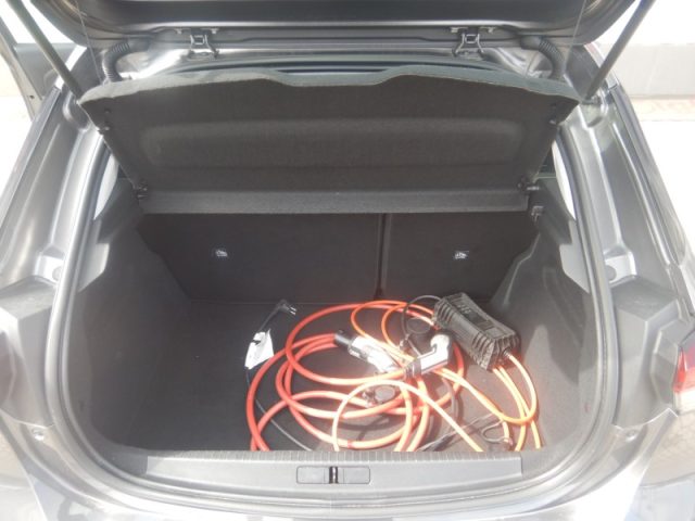 OPEL Corsa-e usata, con Climatizzatore