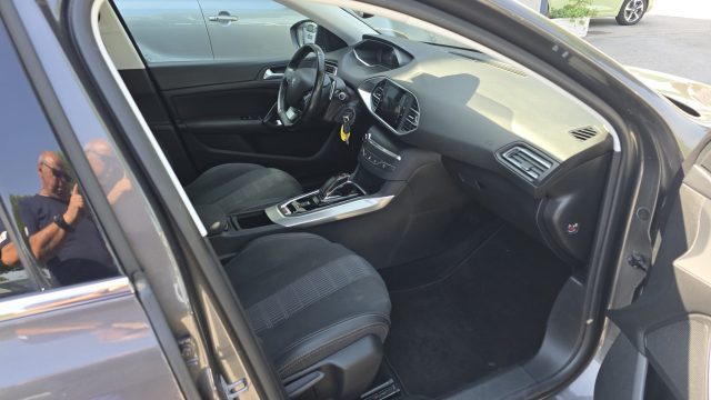 PEUGEOT 308 usata, con Chiusura centralizzata