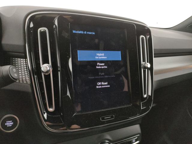 VOLVO XC40 usata, con Touch screen