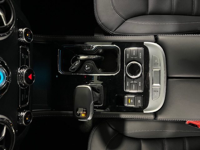 ICH-X K2 usata, con Interni in pelle