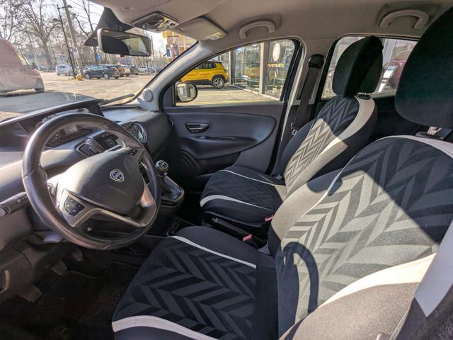 LANCIA Ypsilon usata, con Controllo trazione