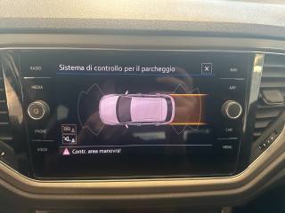 VOLKSWAGEN T-Roc usata, con USB