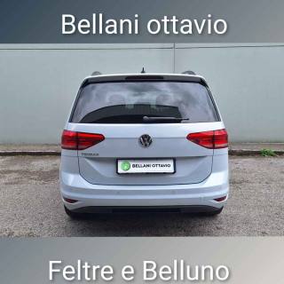 VOLKSWAGEN Touran usata, con Autoradio
