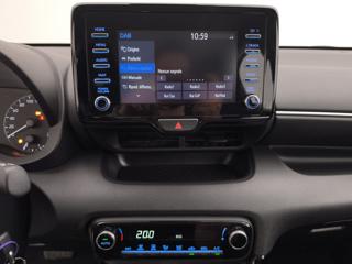TOYOTA Yaris usata, con Fendinebbia