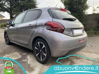 PEUGEOT 208 usata, con Airbag Passeggero