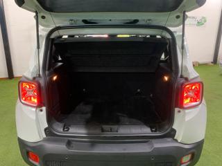 JEEP Renegade usata, con USB