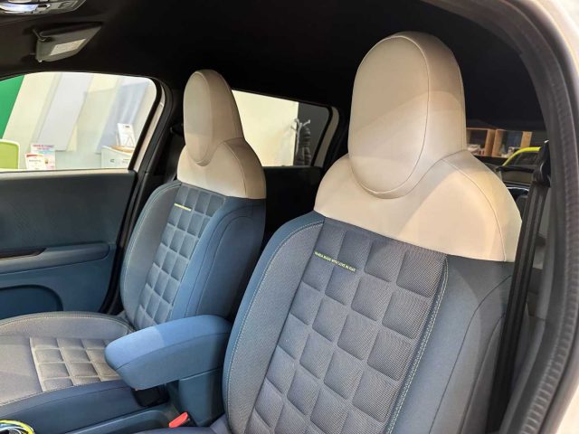 FIAT Grande Panda usata, con Specchietti laterali elettrici