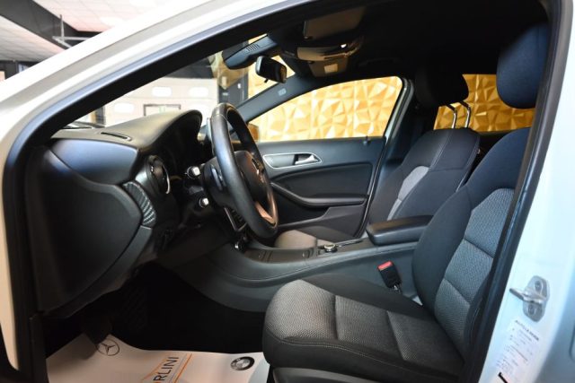 MERCEDES-BENZ GLA 180 usata 25