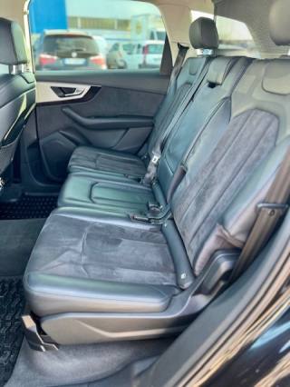 AUDI Q7 usata, con Chiusura centralizzata