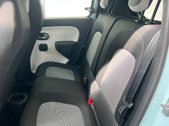 RENAULT Twingo usata, con Sedile posteriore sdoppiato