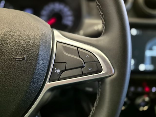 DACIA Duster usata, con USB