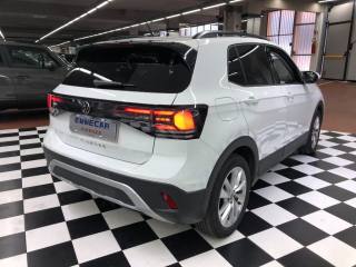 VOLKSWAGEN T-Cross usata, con Autoradio
