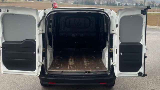 FIAT Doblo usata, con Airbag testa