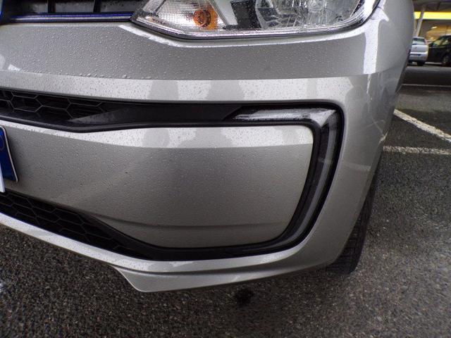 VOLKSWAGEN e-up! usata 104