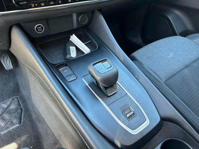 NISSAN Qashqai usata, con Sensori di parcheggio anteriori