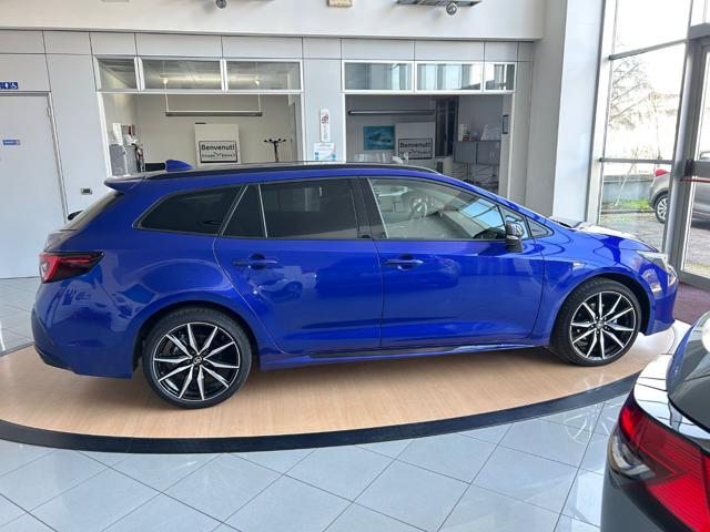 TOYOTA Corolla usata, con Alzacristalli elettrici