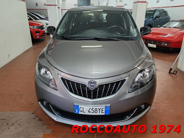 LANCIA Ypsilon usata, con Autoradio