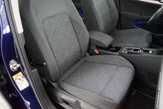 VOLKSWAGEN Golf usata, con Hill holder