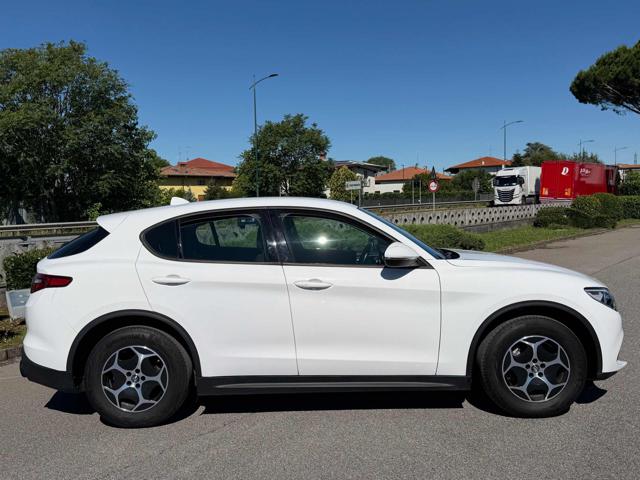 ALFA ROMEO Stelvio usata, con Airbag Passeggero