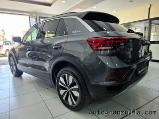 VOLKSWAGEN T-Roc usata, con Autoradio