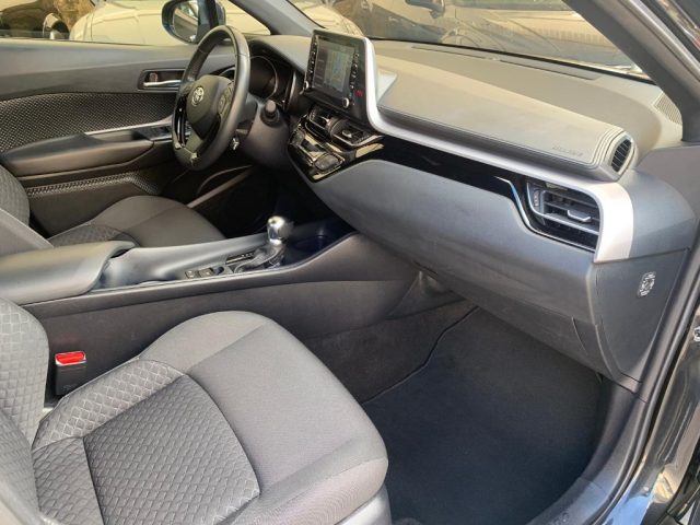 TOYOTA C-HR usata, con Cruise Control