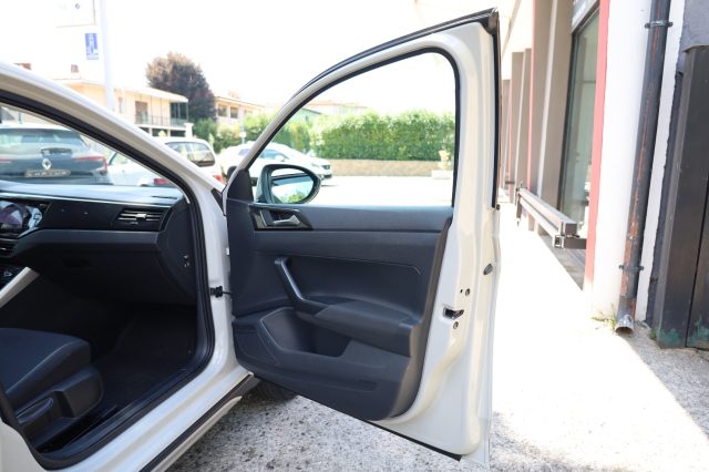 VOLKSWAGEN Taigo usata 131