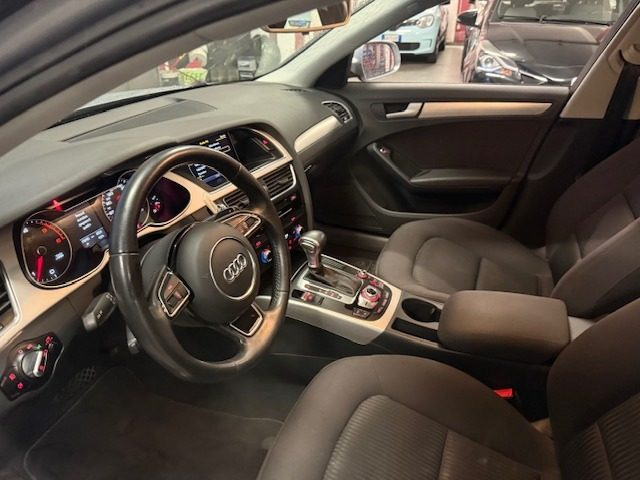 AUDI A4 usata, con Volante multifunzione