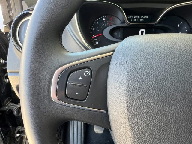 RENAULT Captur usata 20