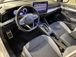 VOLKSWAGEN Golf usata, con Autoradio
